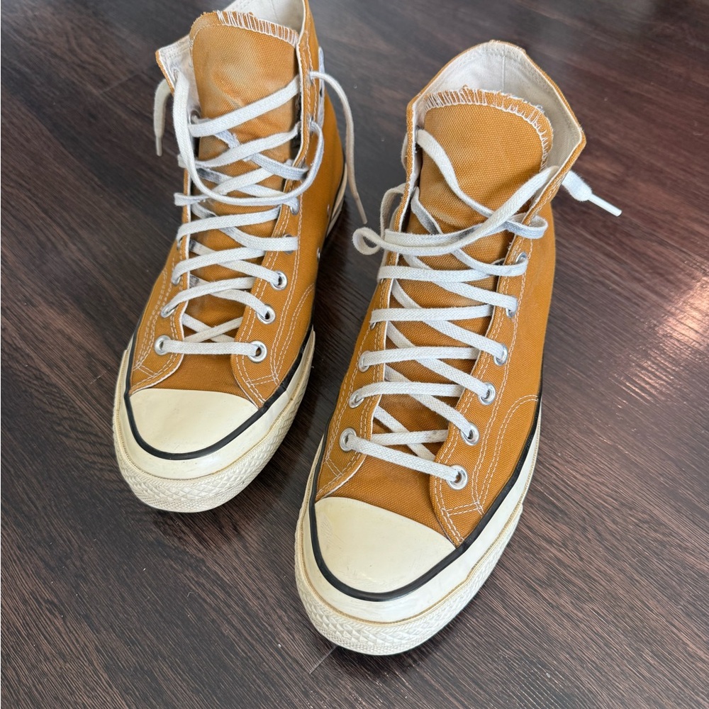 High-Top Converse Sneakers - Mustard